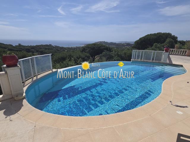 VILLA VUE MER PAORAMIQUE 5 CHAMBRES GRAND TERRAIN PISCINE CALME