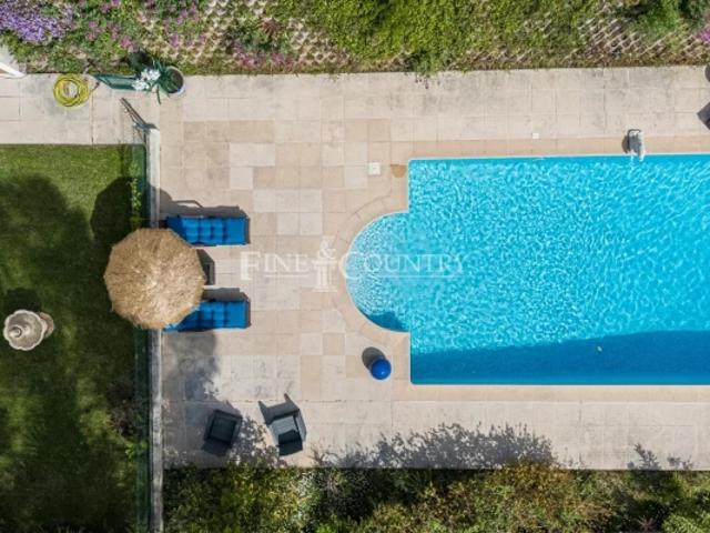 Villa Vue Mer Secteur Castellaras fort potentiel