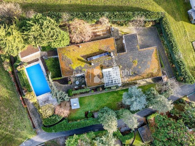 Villa with 12 rooms on sale in Chernex / Montreux 473 m² | dreamo. Ch