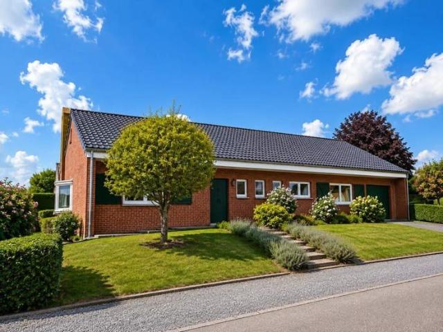 Villa with 3 bedrooms + garage
