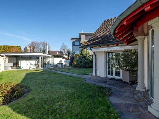 Villa with 7.5 rooms on sale in Wetzikon 309 m² | dreamo. Ch