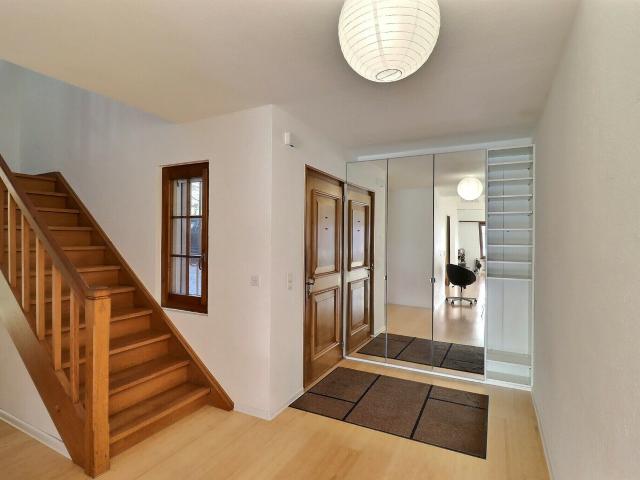 Villa with 8 rooms on sale in 1071 Chexbres 210 m² | dreamo. Ch