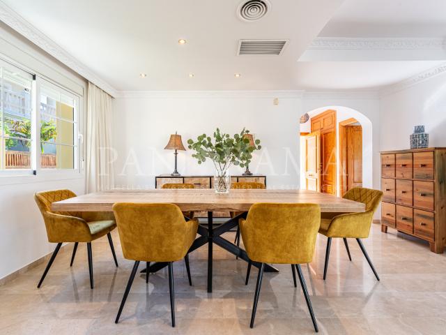 Villa within walking distance to the beach