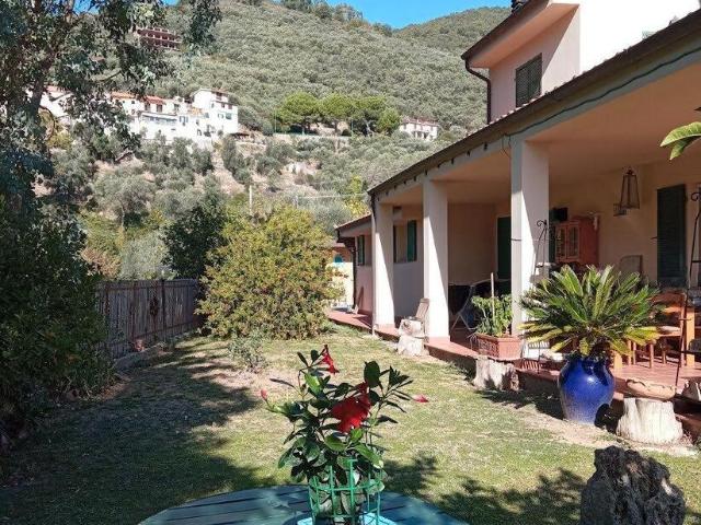 Villa zum verkaufen in Castellaro IM