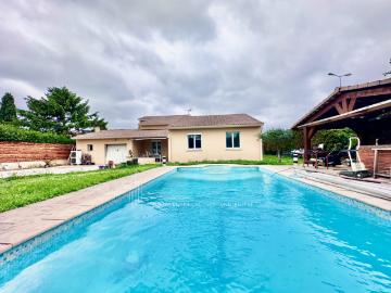 VILLA A ALIXAN AVEC PISCINE. IMMOCENTER BOURG DE PEAGE. ALIX