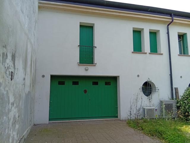 Villa a basso consumo in via dossi 40, Sabbioneta