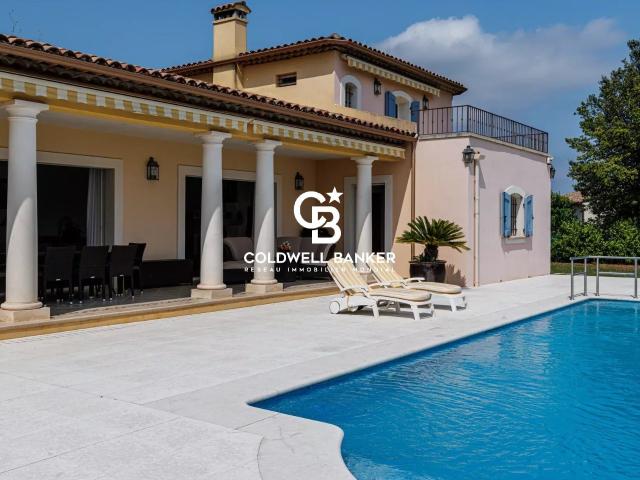 Villa à Châteauneuf de Grasse EXCLUSIVITE m² Châteauneuf Grasse