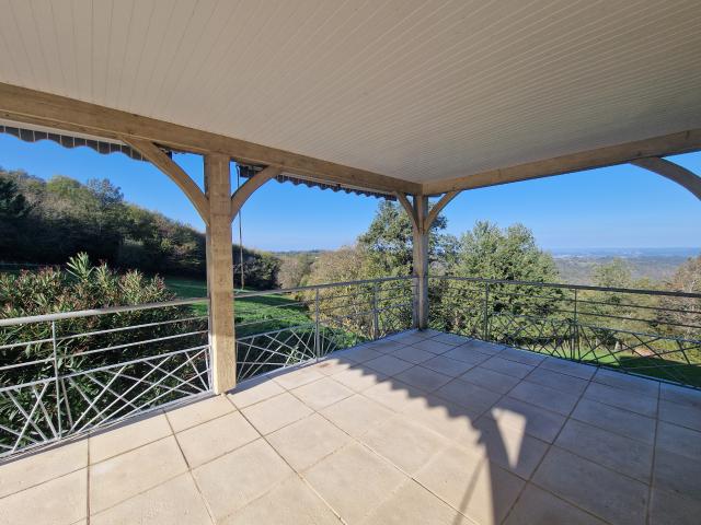 Villa à la campagne proche de Brive