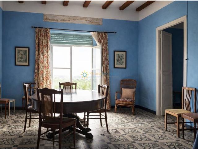 Villa a la venta en Benifairo de la Valldigna