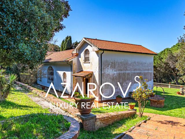 Villa a Livorno con vista mare 493m² Livorno