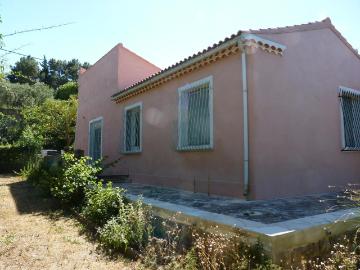 VILLA A LOUER SUR VILLENEUVE LES AVIGNON