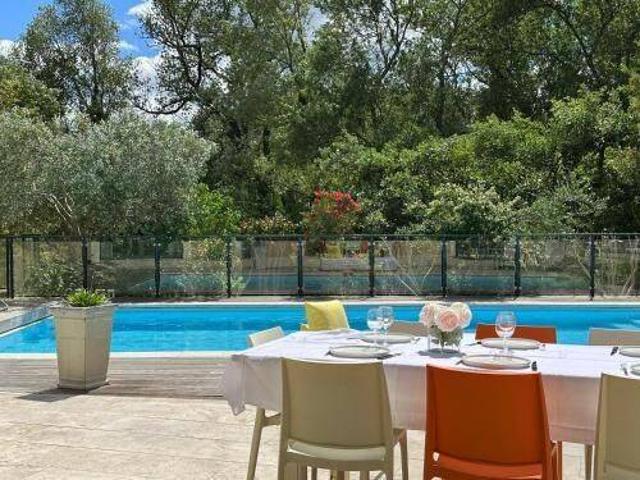 Villa à louer Vézénobres 4 chambres piscine