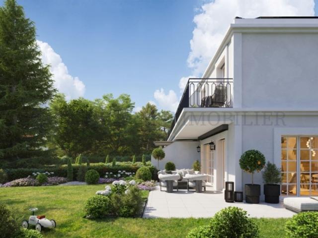 Villa A – Prächtige Luxusvilla wenige Meter vom See entfernt