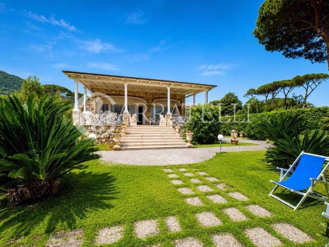 Villa a San Felice Circeo 466m² San Felice Circeo