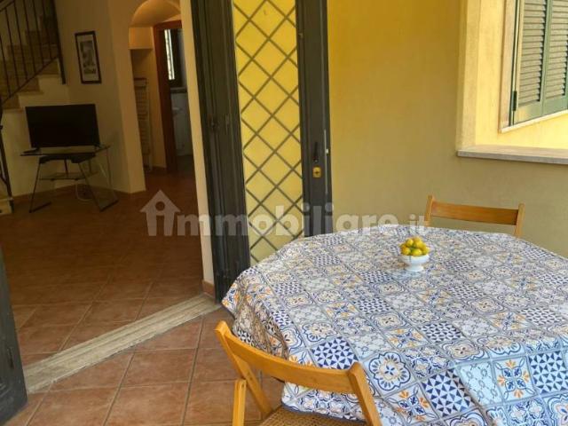 Villa a schiera 4 locali, ottimo stato, Fregene, Fiumicino