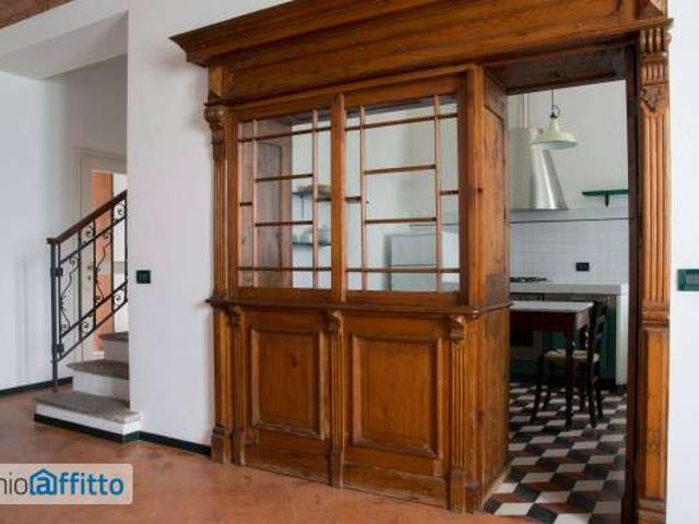 Villa a schiera arredata con piscina