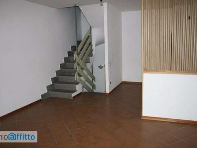 Villa a schiera arredata Cecchina