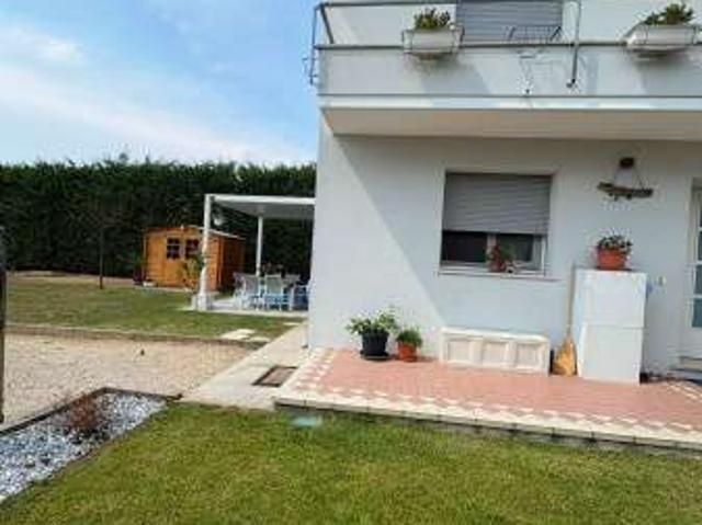Villa a schiera arredata Centro