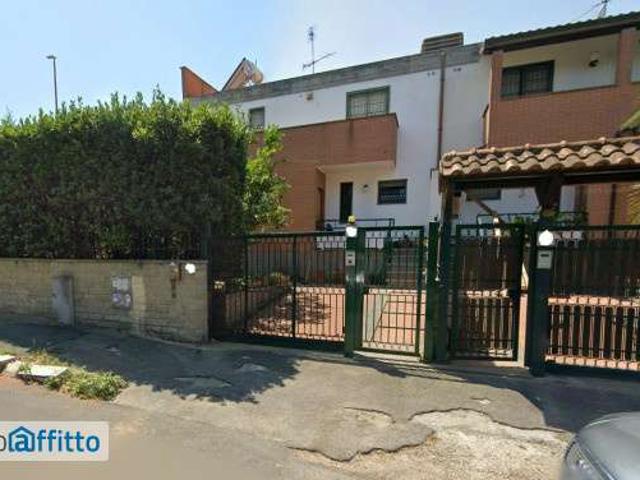 Villa a schiera arredata Acilia, vitinia, ostia antica, malafede, dragona delle borgate