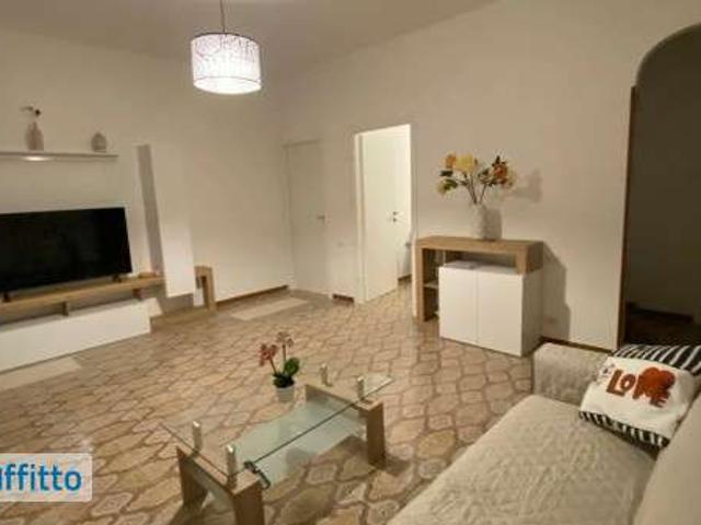 Villa a schiera arredata Bari