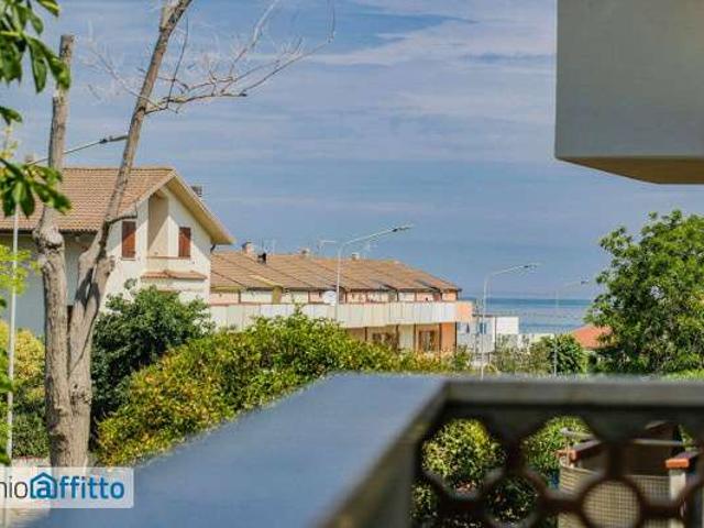 Villa a schiera arredata Lungomare