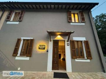 Villa a schiera arredata Sellano