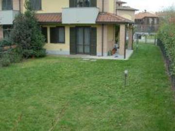 Villa a schiera arredata Poasco sorigherio