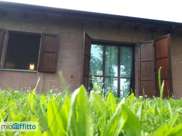 Villa a schiera arredata Vignola