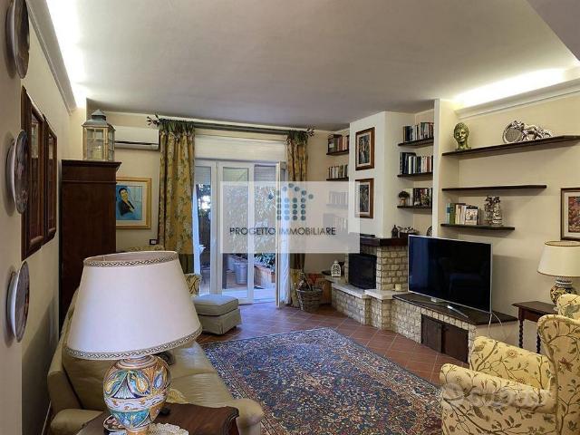 Villa a schiera di 4 locali a Siracusa