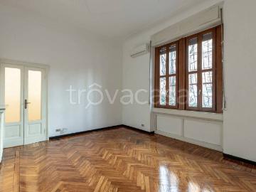Villa a Schiera in affitto a Milano via Sant'Eusebio, non arredato/vuoto, giardino privato, riscaldamento autonomo TrovaCasa
