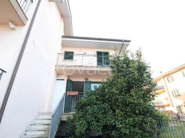 Villa a Schiera in affitto a Monte Urano via Francia, giardino privato, box, vista panoramica TrovaCasa