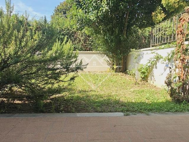 Villa a Schiera in affitto a Ameglia, case in affitto Ameglia