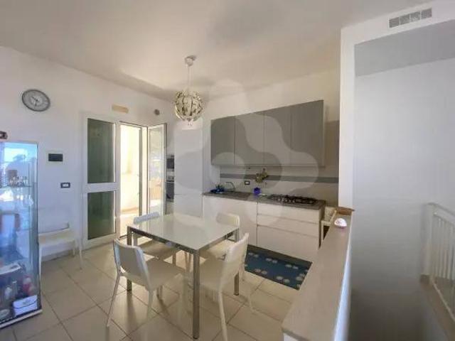 Villa a schiera in affitto a Bari, Santo Spirito