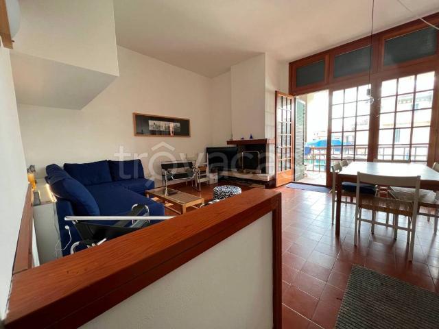 Villa a Schiera in affitto a Caorle via Fondamenta Bissona, arredato, posto auto, terrazzo TrovaCasa