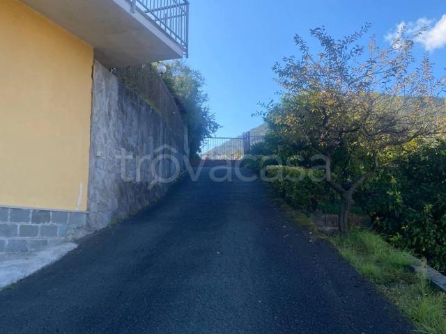 Villa a Schiera in affitto a Casarza Ligure via Lorenzo Gardella, non arredato/vuoto, posto auto, terrazzo TrovaCasa
