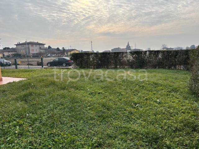 Villa a Schiera in affitto a Castegnero, giardino privato, box, terrazzo TrovaCasa