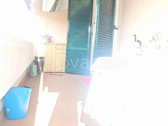 Villa a Schiera in affitto a Carrara, non arredato/vuoto, giardino privato, posto auto TrovaCasa