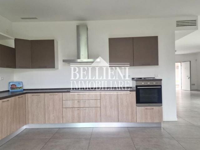 Villa a Schiera in affitto a Costabissara, case in affitto Costabissara