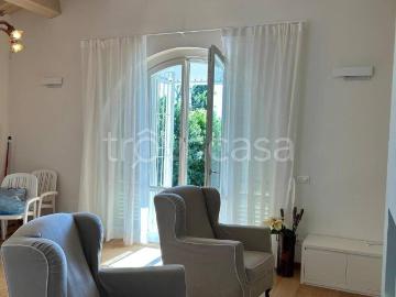 Villa a Schiera in affitto a Empoli, giardino privato, parzialmente arredato, caminetto TrovaCasa