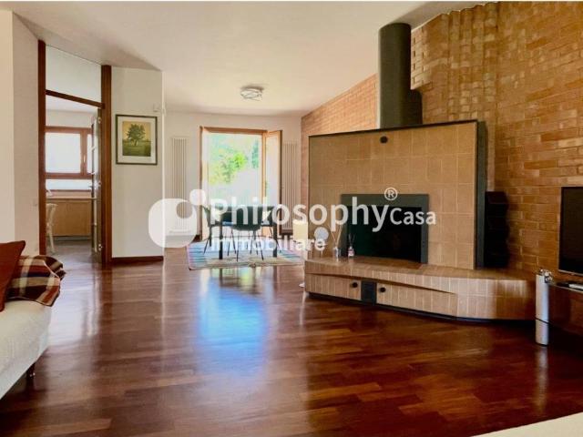 Villa a Schiera in affitto a Falconara Marittima via Salvador Allende, arredato, giardino privato, box TrovaCasa