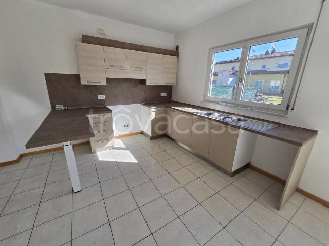 Villa a Schiera in affitto a Gazzo via Camillo Benso di Cavour, 10, giardino privato, box, terrazzo TrovaCasa