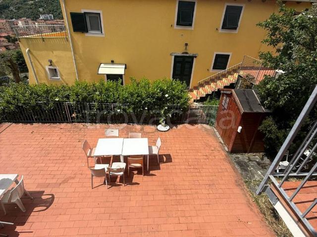Villa a Schiera in affitto a La Spezia, arredato, giardino privato, terrazzo TrovaCasa