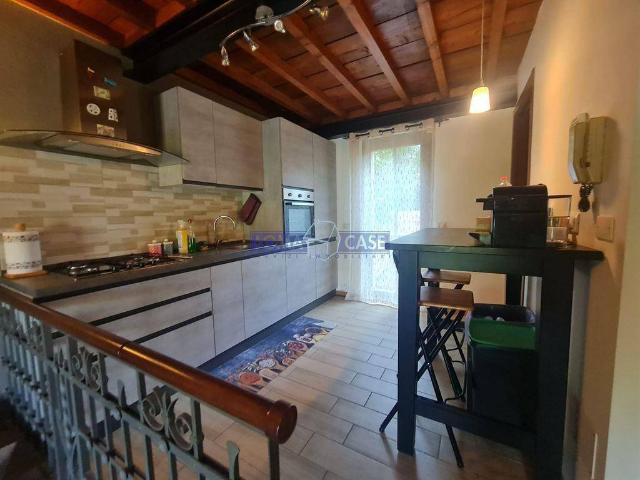 Villa a Schiera in affitto a Lomagna via Lecco, 6, arredato, giardino privato, box TrovaCasa
