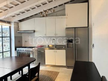 Villa a Schiera in affitto a Lonigo, giardino privato, box, centrale TrovaCasa