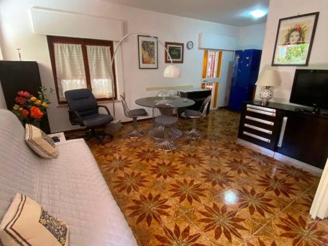 Villa a Schiera in affitto a Palermo viale dell'Olimpo, 18, arredato, giardino privato, posto auto TrovaCasa