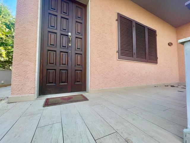 Villa a schiera in affitto a Pietrasanta