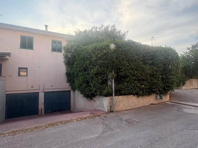Villa a schiera in affitto a Ragusa