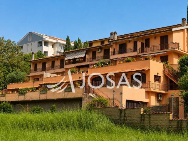 Villa a schiera in affitto a Roma via Antonio Labranca, La Giustiniana