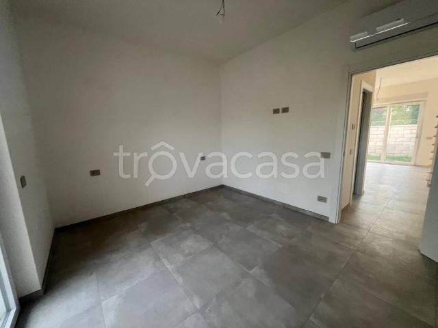 Villa a Schiera in affitto a Roma via Gino di Curzio, giardino privato, posto auto, nuova costruzione TrovaCasa