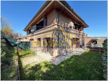 Villa a Schiera in affitto a Sasso Marconi, giardino privato, box, terrazzo TrovaCasa
